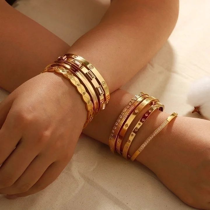Bracciale minimalista rettangolare