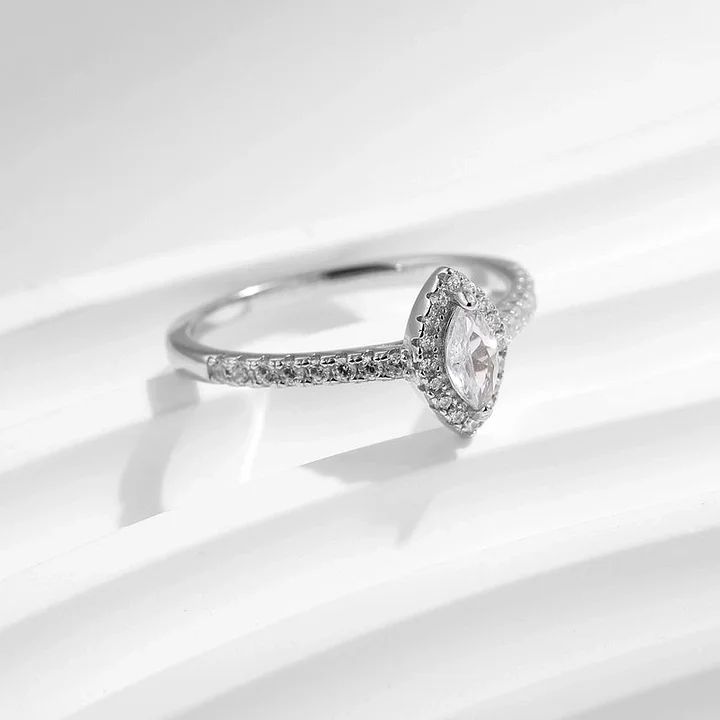 Anello geometrico con zirconi in argento 925